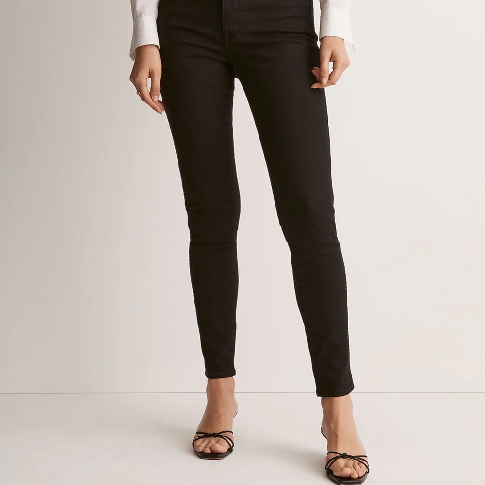 NWT - Madewell - 10” High Rise Skinny Jean - Black